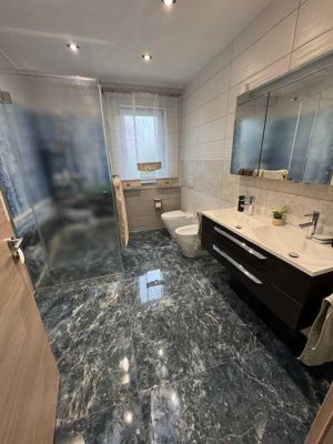 Ihr Traumhaus: Bungalow mit gehobener Ausstattung und Wohlfühlambiente ** Top ** Solar**Pellets