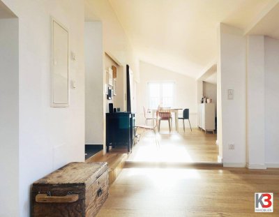 K3 - Helle PANORAMA-LOFT inklusive ca. 20 m² ÜBERDACHTER TERRASSE mit traumhaftem Berg- und Weitblick inmitten der HALLEINER ALTSTADT!