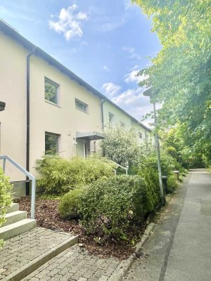 Willkommen Zuhause! Charmantes Reihenmittelhaus mit Garten und Garage in Hanau-Kesselstadt