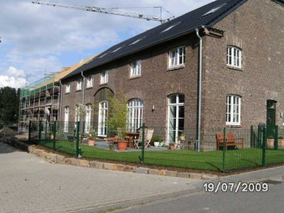 Freundliches 6-Zimmer-Reihenendhaus mit luxuriöser Innenausstattung in Köln Fühlingen