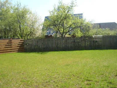 3 Zimmer , offene Küche, Bad, GWC, Abstellraum, Balkon