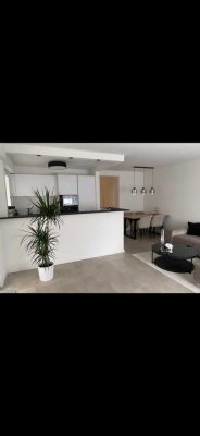 Helle, moderne 3-Zimmer-Wohnung mit Balkon,  renoviert, in ruhiger Sackgasse, mit Saunanutzung