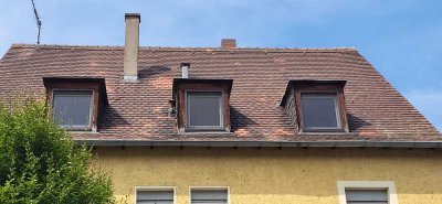 top Lage- nahe am Rhein - Dachgeschoss-ohne Balkon, nahe an der Uni-WG geeignet