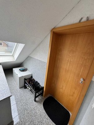 Schöne Wohnung vor den Toren Kölns.