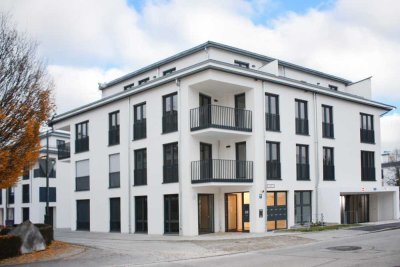 *Neubau zum Erstbezug! Helle 2-Zi.-Wohnung mit Einbauküche, Balkon & PKW-Stellplatz am Schlosspark*