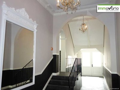 Wohn(t)raum in Innenstadt-Lage! Wunderschöne 3-Zimmer Altbauwohnung mit Dusche, Wanne und Balkon.