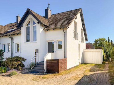 Ein Zuhause zum Verlieben – Familienfreundliche Doppelhaushälfte mit Gartenidylle und Kaminromantik
