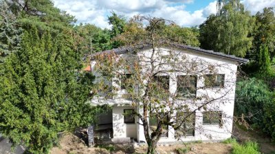 Lichtdurchflutete 5-Zimmer-Wohnung mit Einbauküche, Balkon & Garage