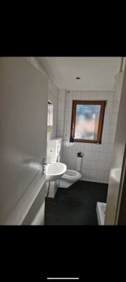 900 € - 63 m² - 3.0 Zi.