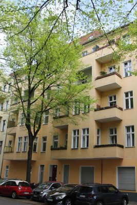 Preissenkung!!! 2-Zi.-Altbauwhg. 82 m² (WG-geeignet) nahe Spreebogen in Charlottenburg
