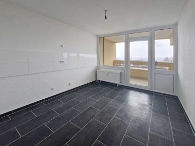 Renovierte 2-Zimmer-Wohnung mit Panoramablick *Bochum-Uni-Center*