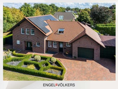 Ein- bis Zweifamilienhaus in Dersum – 283 m² Wohnfläche mit Sauna, Pool & PV-Anlage