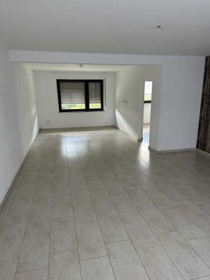 Schöne 3-Zimmer-Wohnung mit Fußbodenheizung und Stellplatz in Oberbreisig zu vermieten