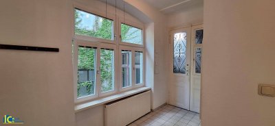 Urbanes Wohnen, Ruheoase 3 Zimmer Altbau 4.Stock ohne Lift