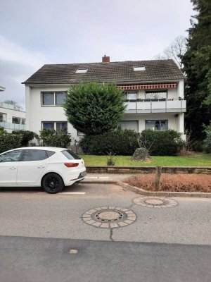 IMMOKONZEPT-NIEDERRHEIN: Mehrfamilienhaus in toller Lage, 4 Garagen, 4 Balkone, sehr gepflegt, usw..