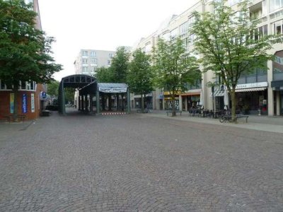 Lichtdurchflutete 2½ ZKBB im Zentrum Karlsruhes