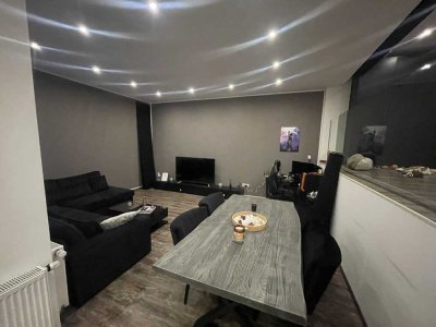 Luxuriöses Loft in SG-Wald, 6 Min. zur A46, 15 Min. nach D'dorf, fixe Heizkostenpauschale