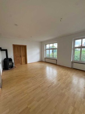 Attraktive, großzügige 3,5-Zimmer-Wohnung in Magdeburg