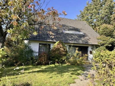 Ihr neues Zuhause in ruhiger Sackgassenlage in Heide – mit separatem Baugrundstück