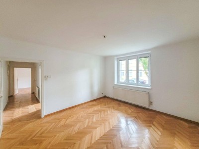 PROVISIONSFREI VOM EIGENTÜMER! WG GEEIGNETE 2-ZIMMER WOHNUNG BEIM BAHNHOF HÜTTELDORF!