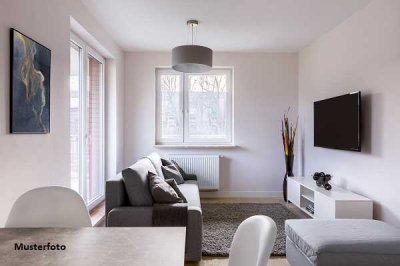Wohnung mit vier Zimmern, Balkon und Garage + provisionsfrei +