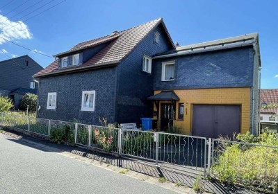mit 66.000 FÄNGT das LEBEN an! EFH-Anwesen in Schnett / Thür. Wald - mit Garage, GarTen etc
