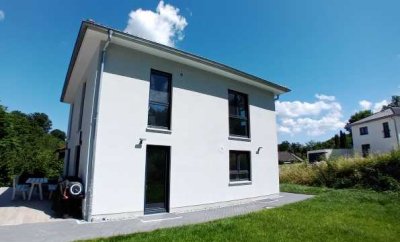living smart - Neuwertiges Einfamilienhaus am schönen Pilsensee