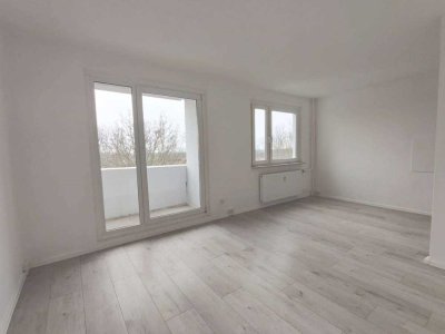 2 Monate kaltmietfrei!!! 3-Raumwohnung  in ruhiger Lage + Laminatboden + neue Einbauküche