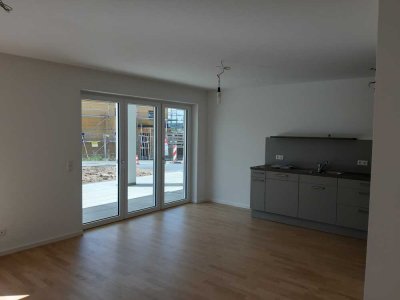 Moderne hochwertige 2-Zimmer Einliegerwohnung, Einbauküche, Terrasse