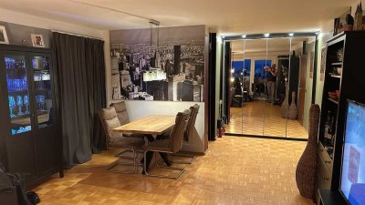 Freundliche 2 bis 3-Zimmerwohnung mit Balkon & EBK mit Ausblick