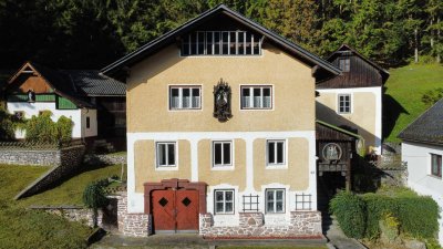 Ein Haus, das Geschichte atmet – und auf seinen neuen Besitzer wartet.