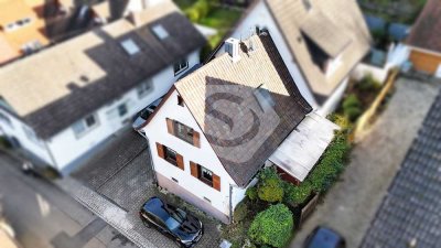 Kleines Häuschen mit viel Charme und Potenzial