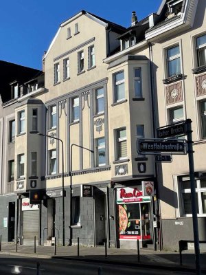 Saniertes Wohn- & Geschäftshaus mit Wertsteigerungspotential in Düsseldorf Rath