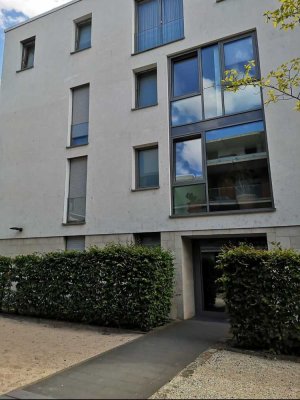 Neuwertige 2-Zimmer-EG-Wohnung mit Terrasse und Garten in 55218, Ingelheim