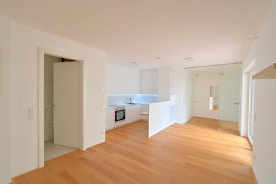 Wunderschöne und ruhige 2-Zimmer Wohnung inkl. Balkon &amp; TG-Stellplatz!!