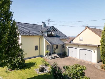 Simmern - Hochwertig ausgestattetes Ein-Zweifamilienhaus mit viel Platz für die große Familie