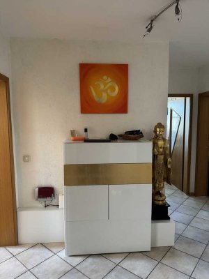 * sonnige 3-Zimmer Wohnung * großer Süd-West Balkon * ruhige kleine Wohnanlage * provisionsfrei