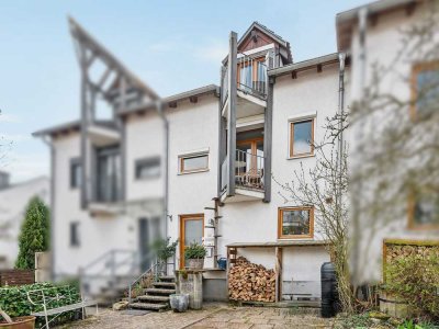 Attraktives Reihenmittelhaus in Ortsrandlage im schönen Karlsbad