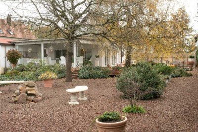 Gemütliches Einfamilienhaus mit großen Grundstück