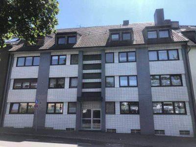 Helle, gepflegte 2-Zi.-Wohnung mit Balkon und schönem Ausblick