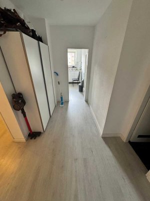 Schicke 1-Zimmer Wohnung mit Balkon in Maintal