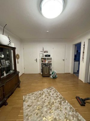 Elegante 3-Zimmer Wohnung mit Balkon im 1. OG in Recklinghausen