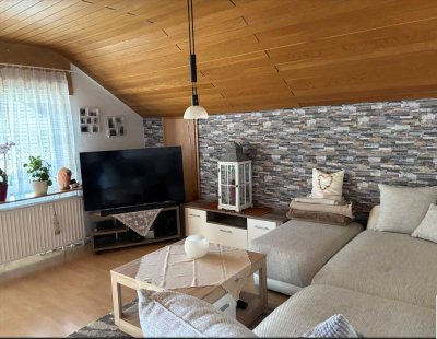 Helle 4-Zimmer Dachgeschosswohnung in Stutensee-Staffort