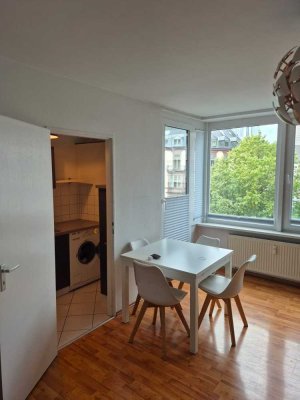**Befristet** 3-6 Monate / 1-Zimmer-Wohnung in Frankfurt am Main