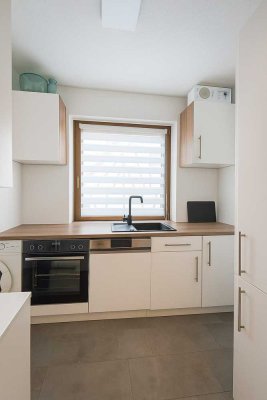 Moderne 2-Zimmer-Wohnung mit Balkon und separater Küche