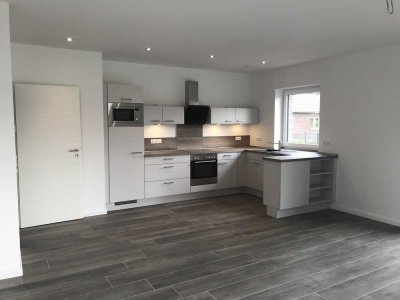 Neuwertige 3-Zimmer-DG-Wohnung mit Balkon und EBK in Aurich