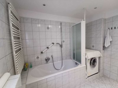 Schöne 4-Zi. Etagenwohnung PF-Südweststadt  105 m² 1100€ 2. Obergeschoss