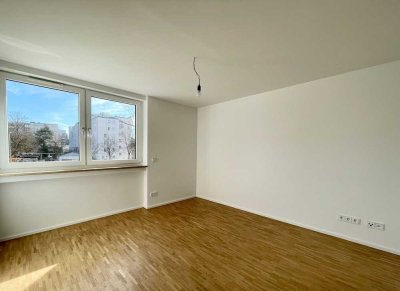 Geräumige 4-Zimmer-Wohnung mit Balkon in München
