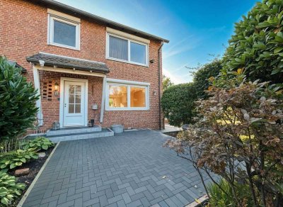 Familienfreundliches Endreihenhaus mit idyllischen Garten und Einzelgarage