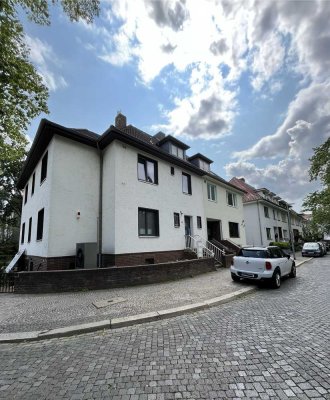 Erstbezug nach Kernsanierung: Exklusiver Wohntraum mit Garten und Garage im Zooviertel